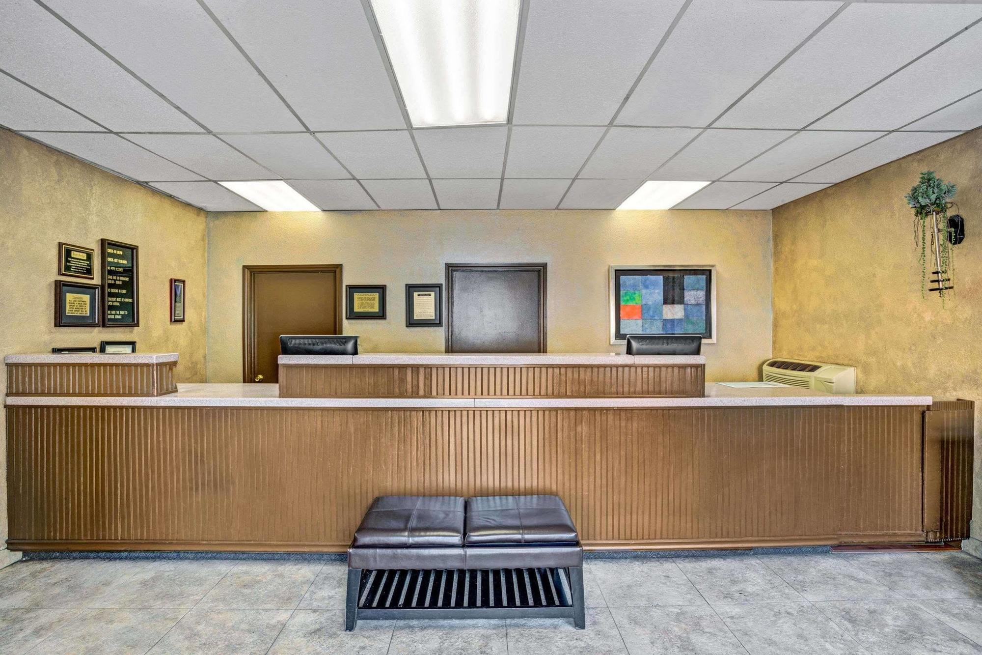 Travelodge By Wyndham Las Vegas Center Strip Bagian luar foto